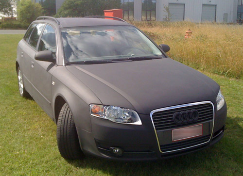 Car wrapping door PRINTiX - Audi A4 Avant matte black
