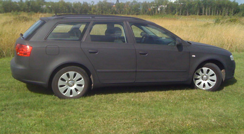 Car wrapping door PRINTiX - Audi A4 Avant matte black