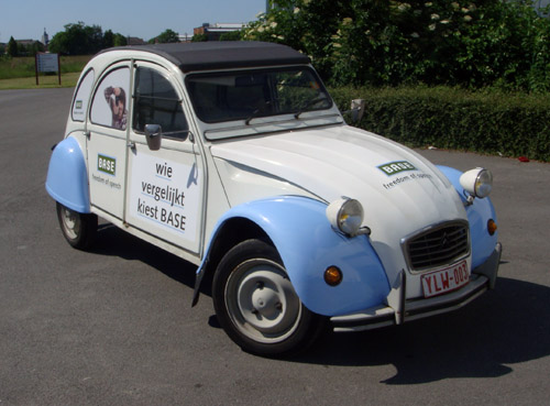 Base 2CV