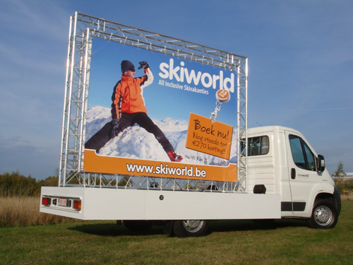 SKIWORLD NewMovingWorld wagen